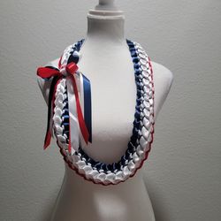 American Pride Graduation Lei