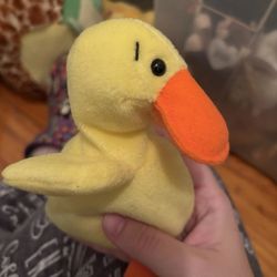 Ty Beanie Baby Retired PVC Quackers 