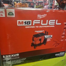 M18 FUEL NEXUS 6 Gallon Wet/Dry Vacuum with PACKOUT Compatibility and VACLINK