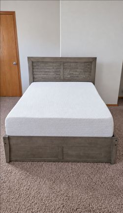 Very Nice Full Night & Day Furniture Platform Bed Frame and Zinus 12" Green Tea Memory Foam Mattress