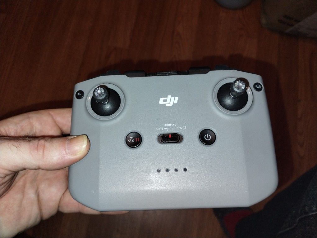 DJI Controller 