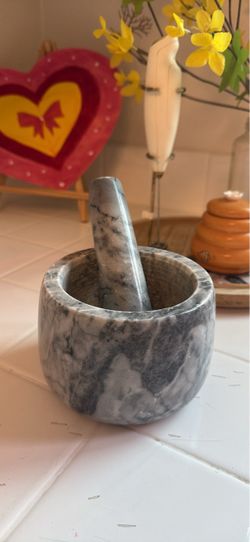 Marble Mortar and Pestle Set