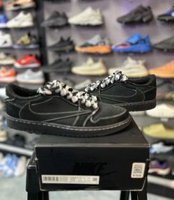 Jordan 1 Low Travis Scott Black Phantom
