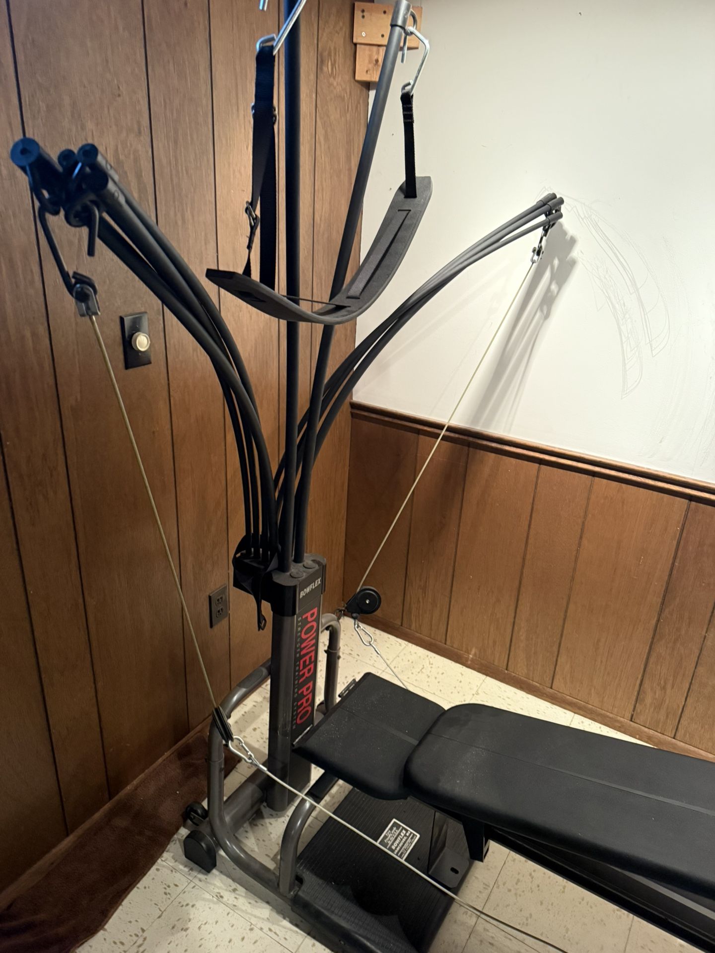 Bow flex gym equipment 