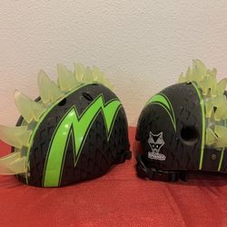 Set of 2 kids Raskullz helmets - Mohawk Green & Black - Simi Valley