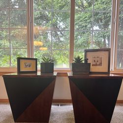 Pair of side/end tables