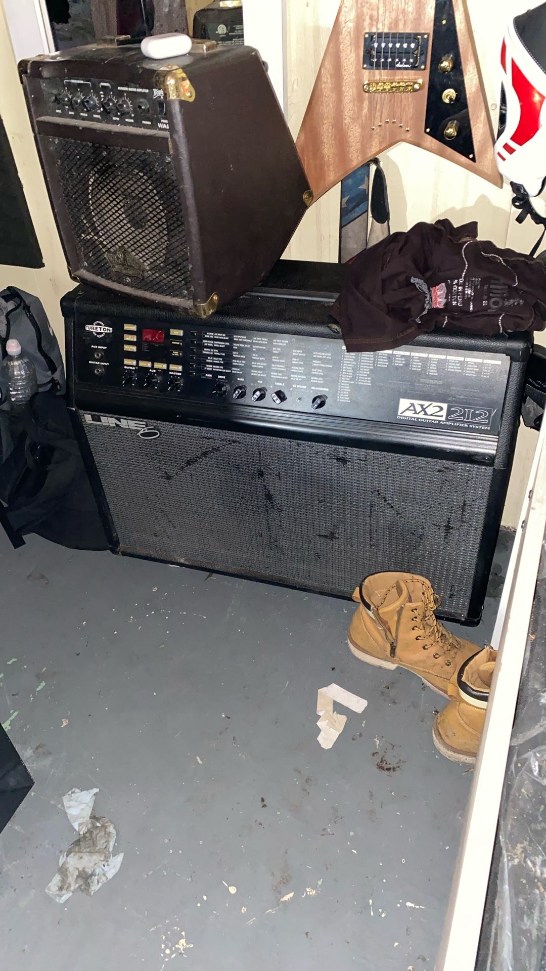 line 6 ax2 212 amp