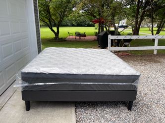 Helix Midnight Luxe King Mattress - GlacioTex Cooling