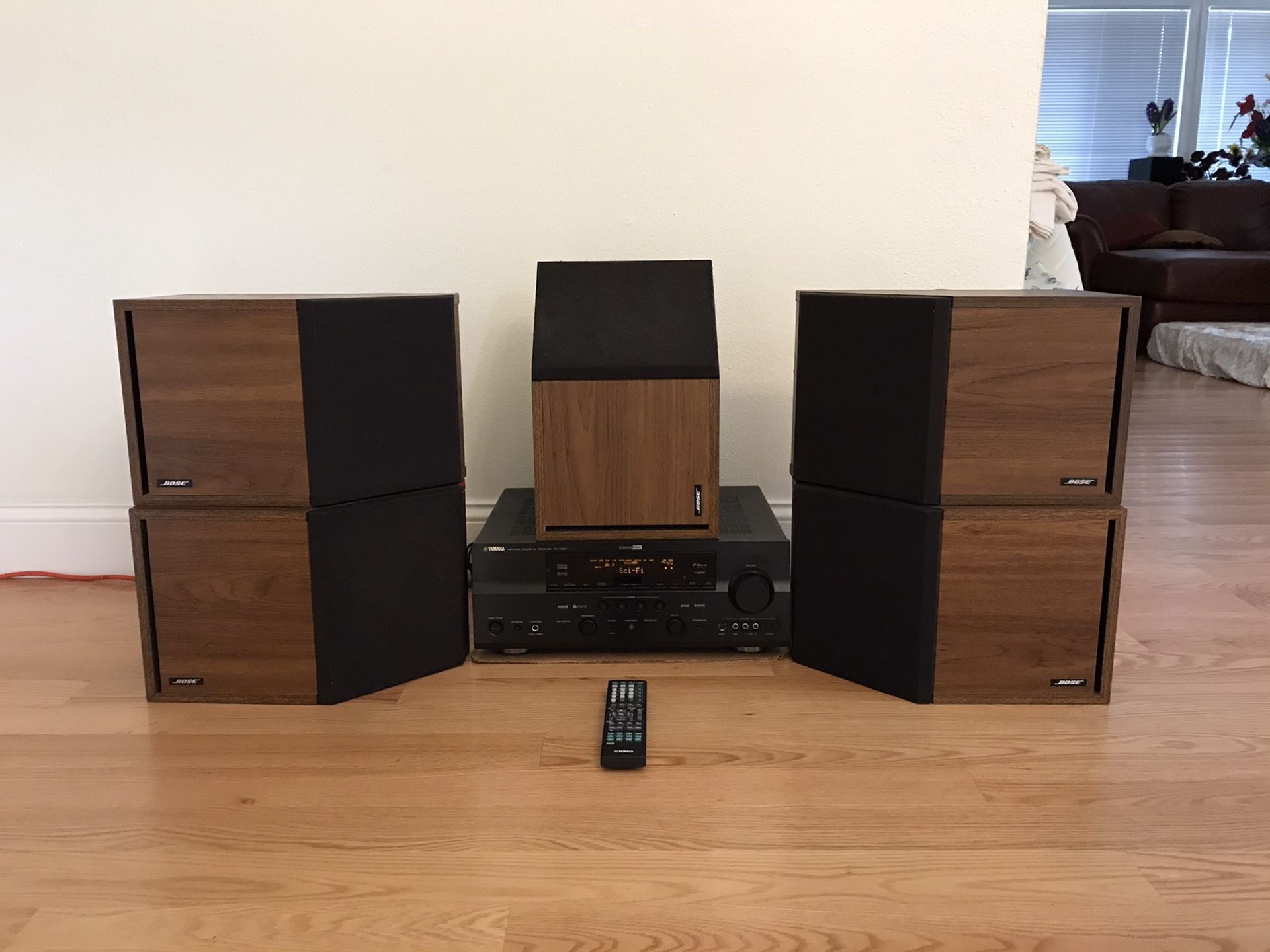 5 Bose 2.2 speakers good condition sound great with Yamaha RX-V663 receiver and remote HDMI connection 7.1 channel 665 Watts, can test...etc.