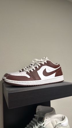 Men’s Jordan 1 low