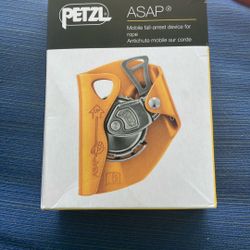 Fall Arrest Device For Climbing Rope 
