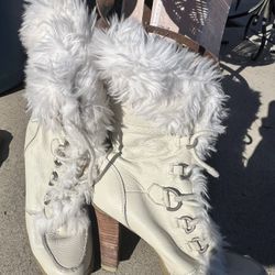 Women’s Lace up Heel Boots