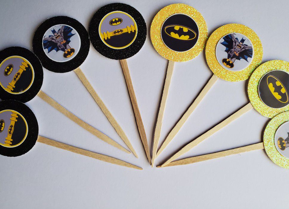 12 hulk cupcake toppers black and yellow glitter beautiful and sparkly! Super hero marvel DC comic book boys girl birthday party supplies