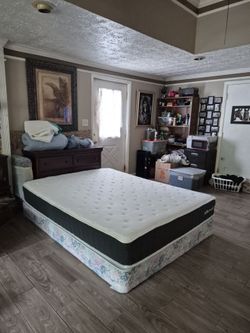 Queen mattress