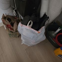 Bag Of Shoes/ Bolsa De Zapatos