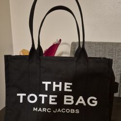 THE TOTE BAG MARC JACOBS