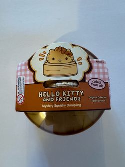 Hello Kitty and Friends Mystery Squishy Dumpling