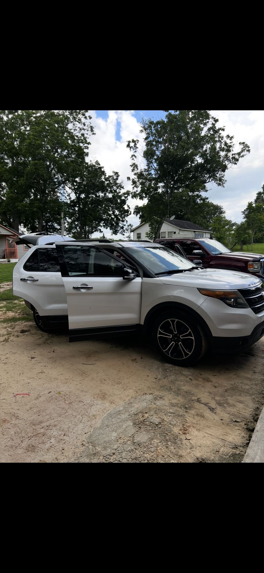 2014 Ford Explorer