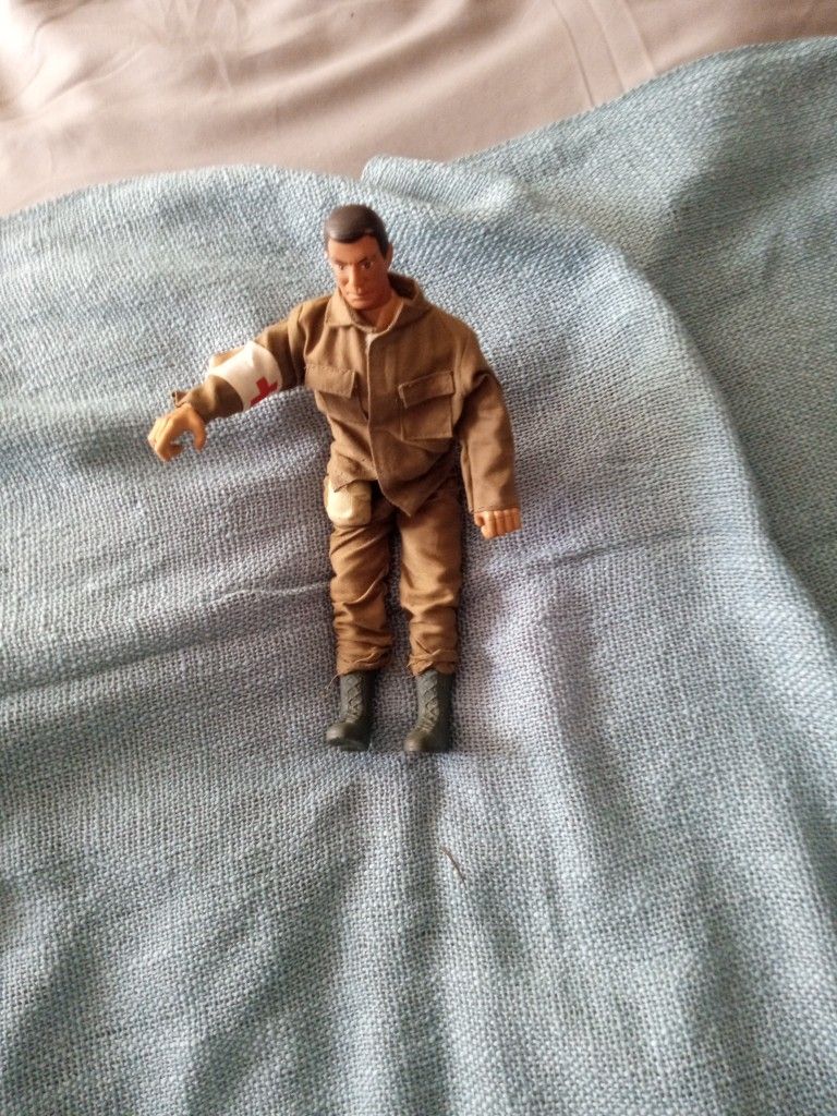 Fully Functional GI Joe Medic Doll