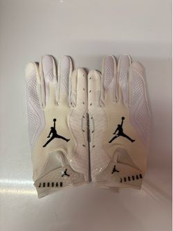 Football gloves