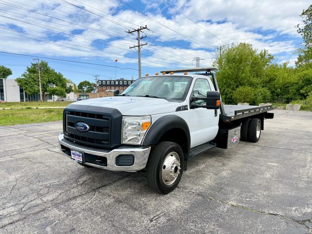 2013 Ford F550 Super Duty Regular Cab & Chassis