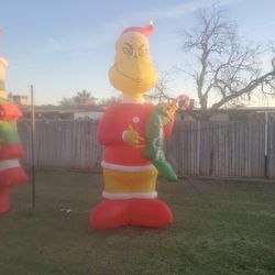 Inflatable Grinch, 12 Ft