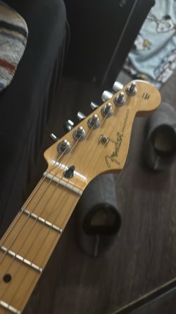 Fender Stratocaster
