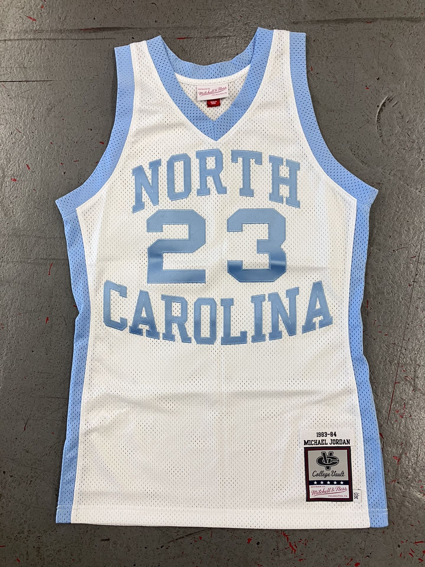 Mitchell Ness North Carolina Tar Heels Michael Jordan 1983 84