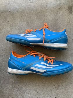 Adidas f10 Indoor Soccer Shoe for Sale in Harrisville, UT - OfferUp