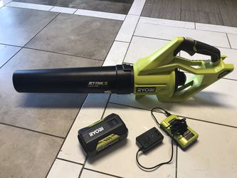 RYOBI 110 MPH 500 CFM 40-Volt Lithium-Ion Cordless Variable-Speed Jet Fan Leaf Blower with 4.0 Ah Battery and Charger Included