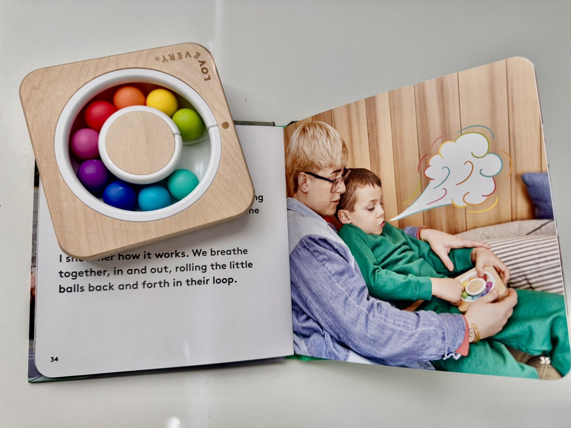 Lovevery- sensory Toy