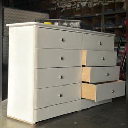8 Drawer Dresser 