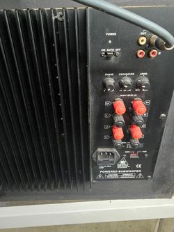 Powered Subwoofer 12 sealed