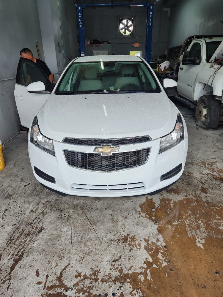 Vehículo En Buenas Condiciones Titulo Limpio