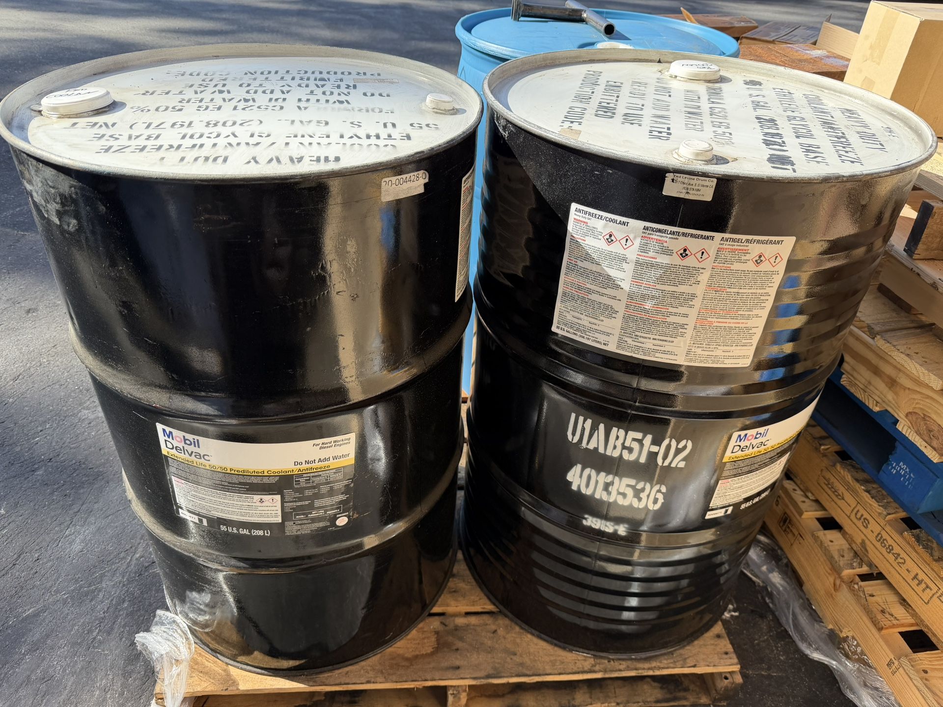 Mobil Delvac Red Antifreez Heavy Duty 50/50