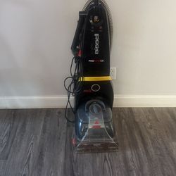 Bissell Carpet Cleaner 