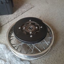 Razor Back Rim Tire