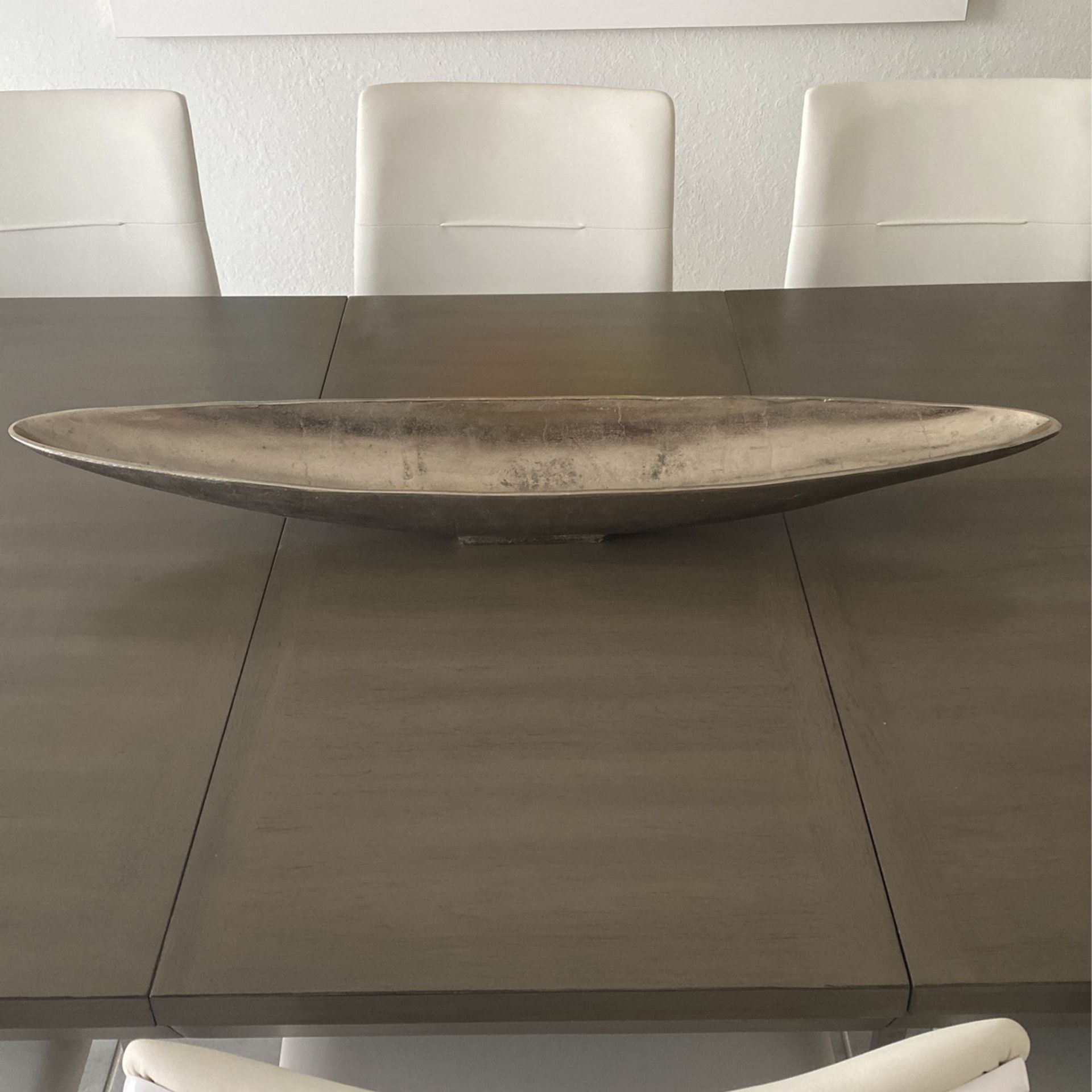 Z Gallerie Modern Long Centerpiece