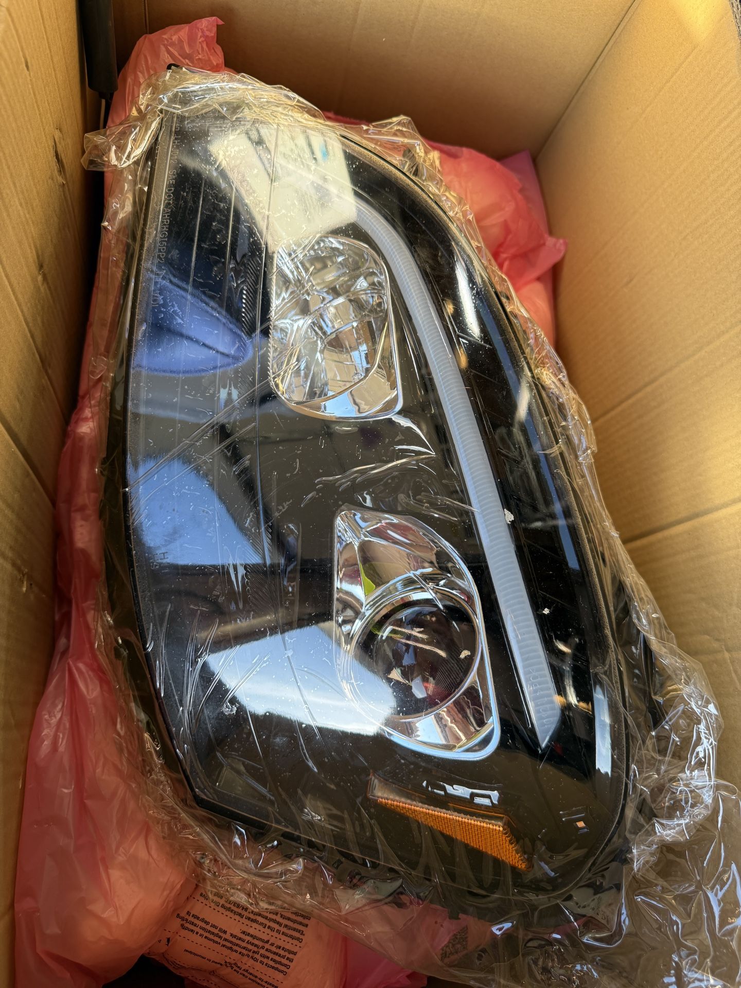 Headlights Mercedes GL350