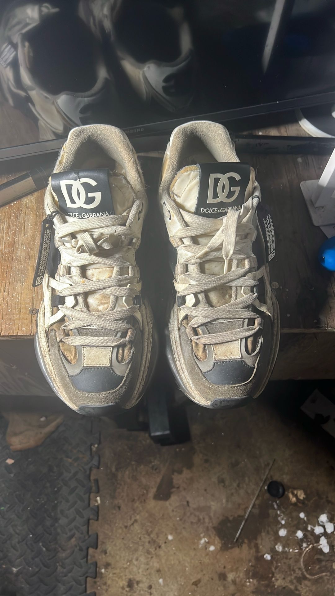 DOLCE AND GABBANA SNEAKERS SIZE 12