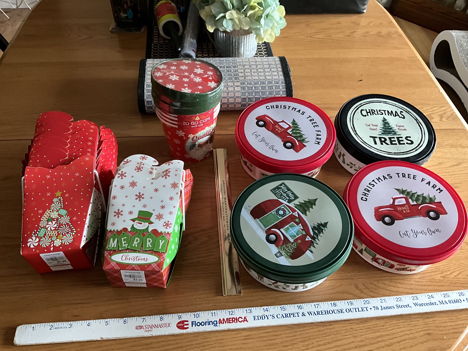 19 Pieces Of Holiday Bakeware Gift Containers