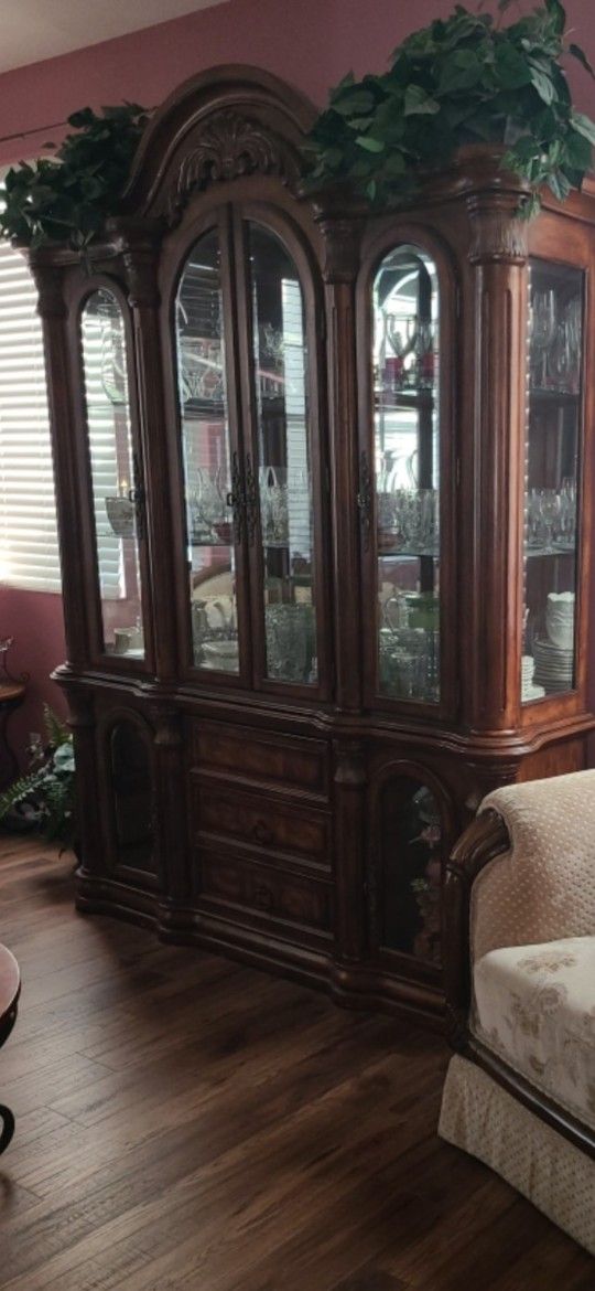 china cabinet