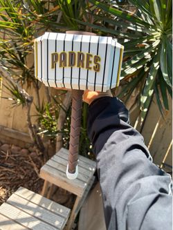 Padres Thor hammer