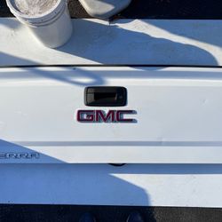 GMC Sierra 2017 Tailgate #12