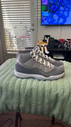 Jordan 11 Retro “Wolf Grey” Size 9.5
