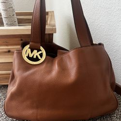 Michael Kors Leather Handbag 