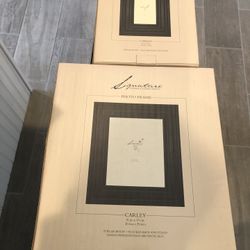 Picture Frames. Matching