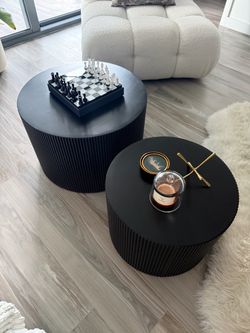 Modern black coffee tables set fluted design