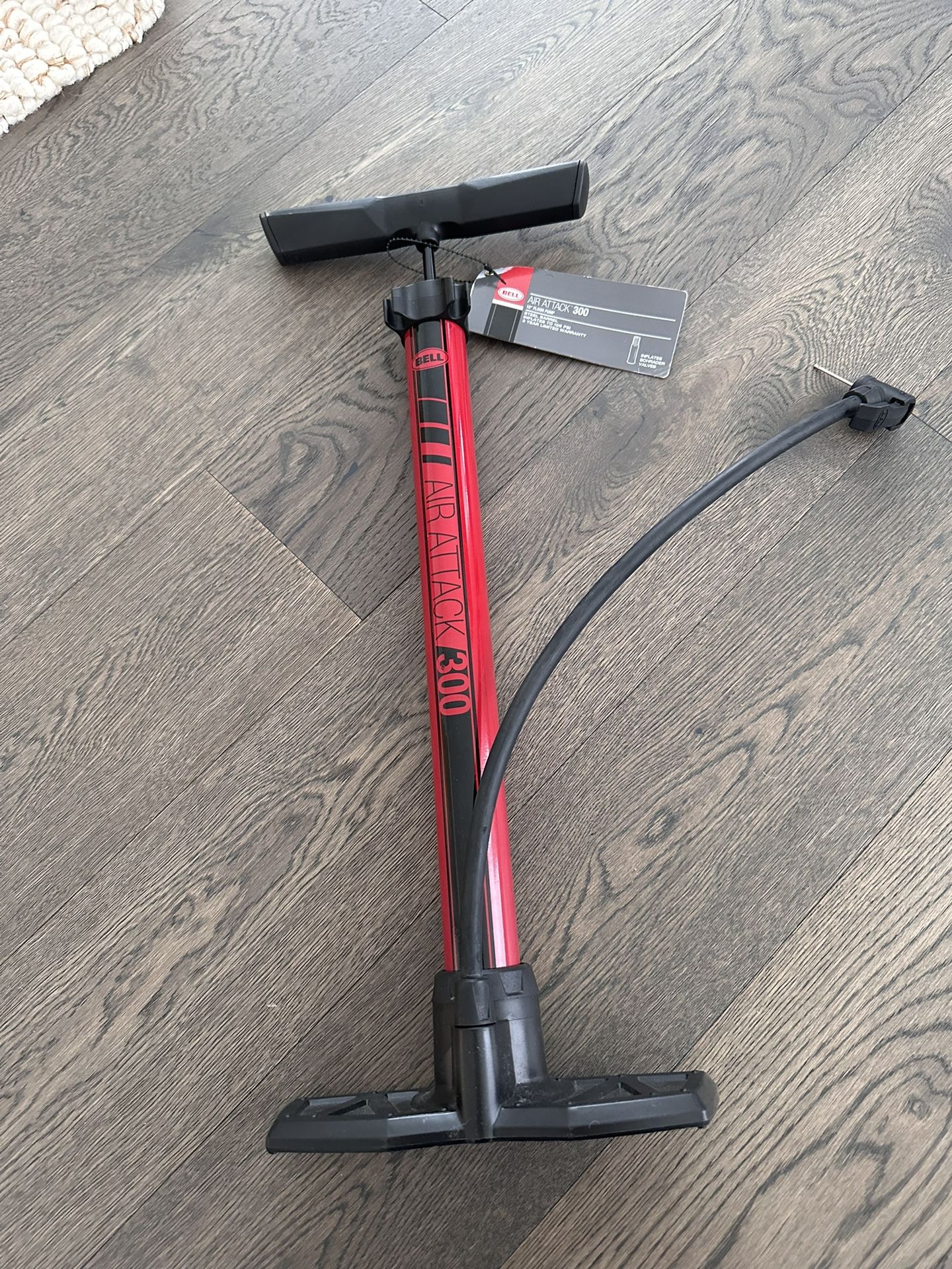 new with tag ) Bicycle air pump Bell air attack 300 / bicycle floor pump