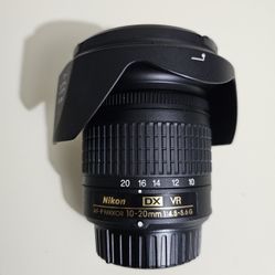 NIKON CAMERA LENS 10-20mm